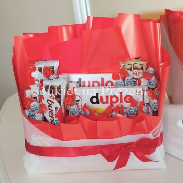 S Odki Prezent Dla Dziecka Ze S Odyczami Kinder Chocolate Bueno