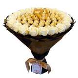 Prezent na 50 Urodziny lub Rocznicę Ślubu, Imeniny, Ślub, Wesele. Słodki bukiet Ferrero Rocher i r&oacute;że mydlane.