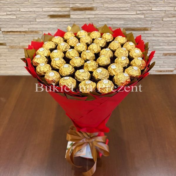 Подарок на 40-летие сладкий букет из конфет Ferrero Rocher (40 конфет) bgs053 (F25 h25 / 40szt) czerwony i złoty фото