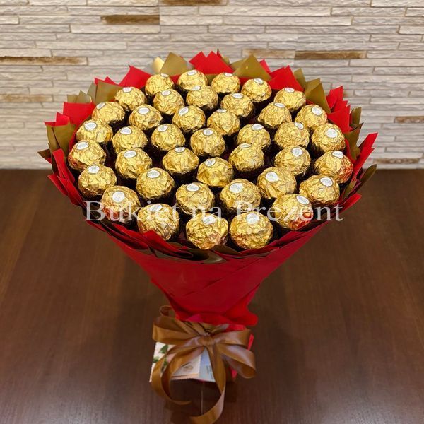 Подарок на 40-летие сладкий букет из конфет Ferrero Rocher (40 конфет) bgs053 (F25 h25 / 40szt) czerwony i złoty фото
