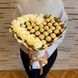 Сладкий букет в форме сердца бежево-золотой с конфетами Ferrero Rocher 30 шт и мыльных роз 10шт. Подарок на 40 30 10 лет bgs044 beżowy i złoty serce фото 2