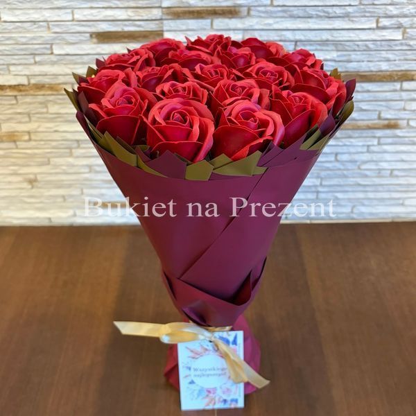 Bukiet mydlany kwiaty mydlane r&oacute;że (18 szt). Prezent na 18 urodziny