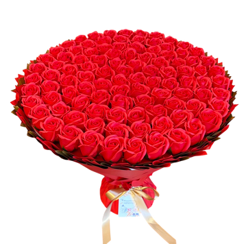 BUKIET 101 CZERWONYCH R&Oacute;Ż MYDLANYCH DLA DZIEWCZYNY KOBIETY DUŻY MEGA PREZENT NA URODZINY ROCZNICĘ ŚLUBU PREMIUM FLOWER BOX mydlany kwiaty mydlane r&oacute;że