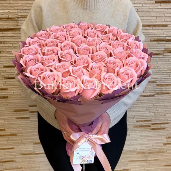 Подарунок на 40 років. Букет із мильних троянд 40 шт. bg004 r&oacute;że Puder=Dark Pink f29 фото
